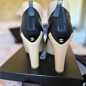 CHANEL Two-Tone Black and Cream Heeled Boots